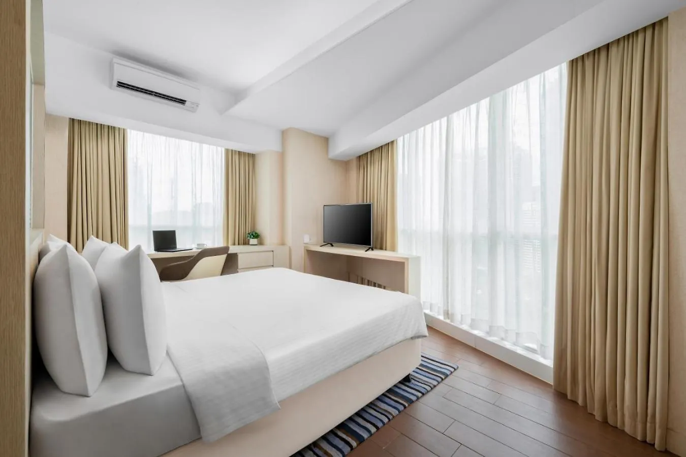 Oasia Suites Kuala Lumpur By Far East Hospitality 4*,  Malaysia