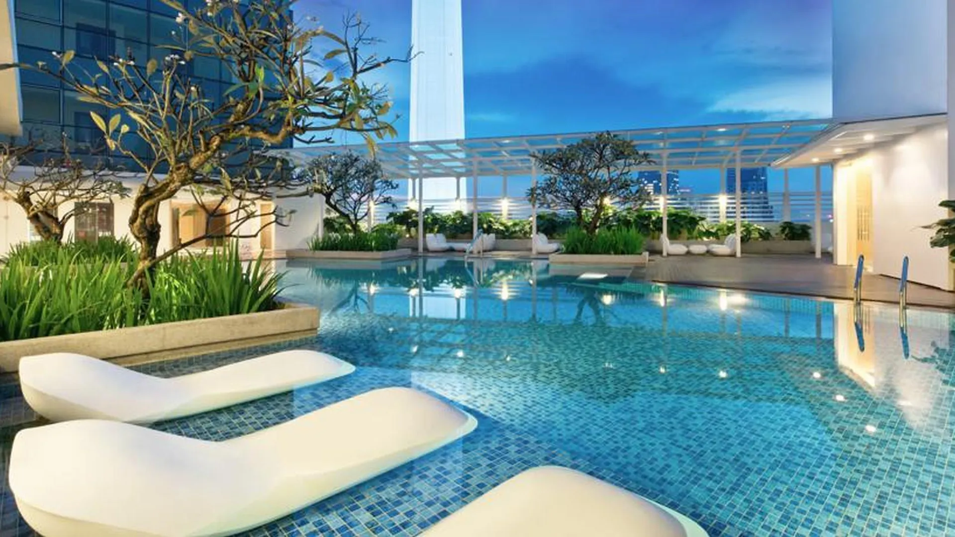 Oasia Suites Kuala Lumpur By Far East Hospitality 4*,